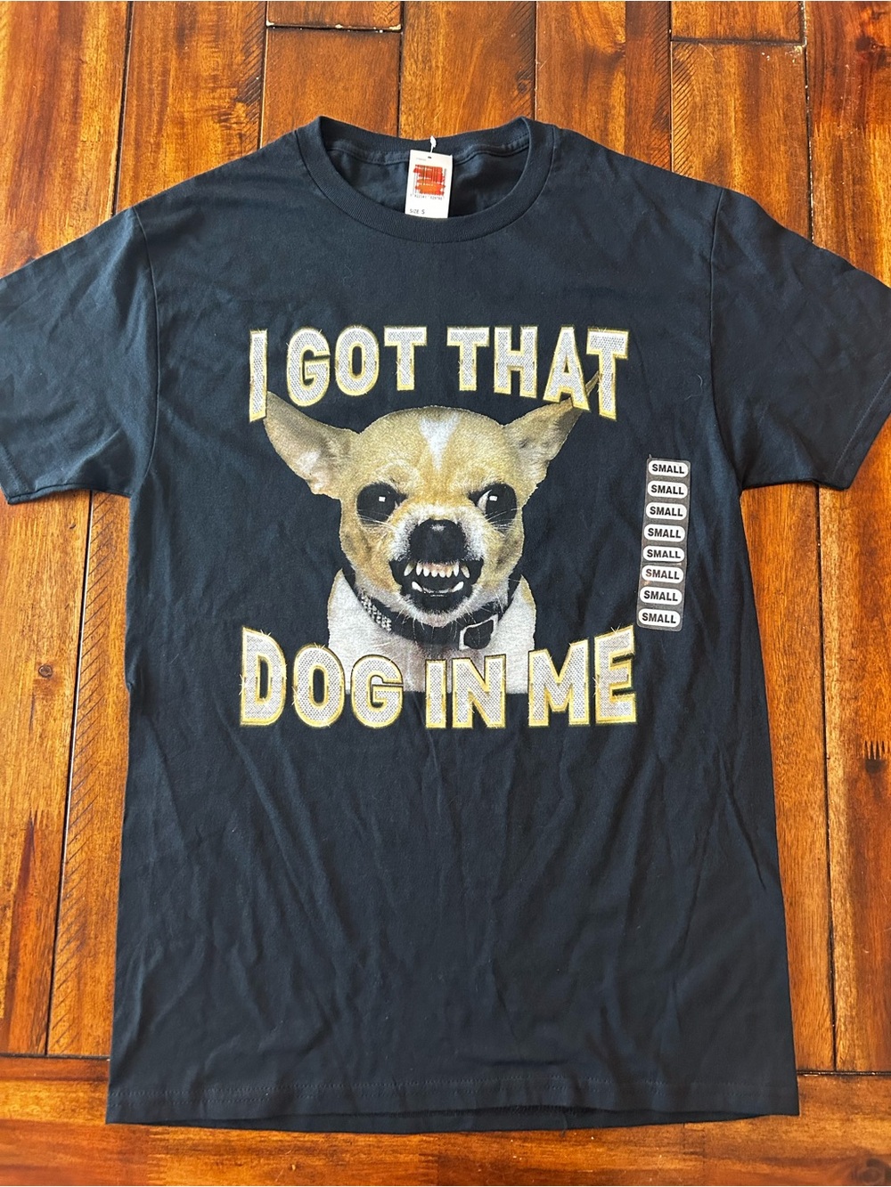 Hot Topic Black Graphic Tee with Gold-Accent Chihuahua